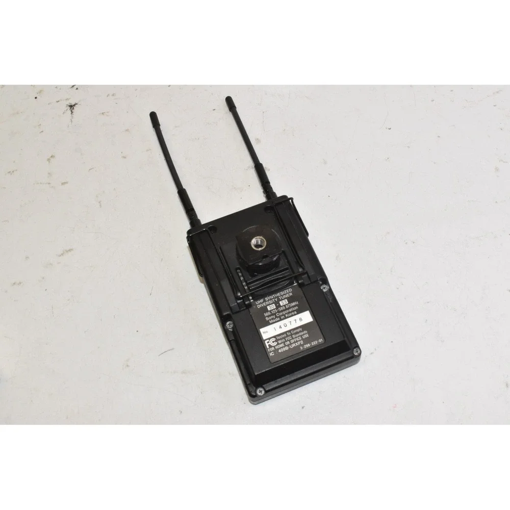 Sony URX-P2 UHF Synthesized Diversity Tuner Black Wireless Receiver XLR‎ Cable